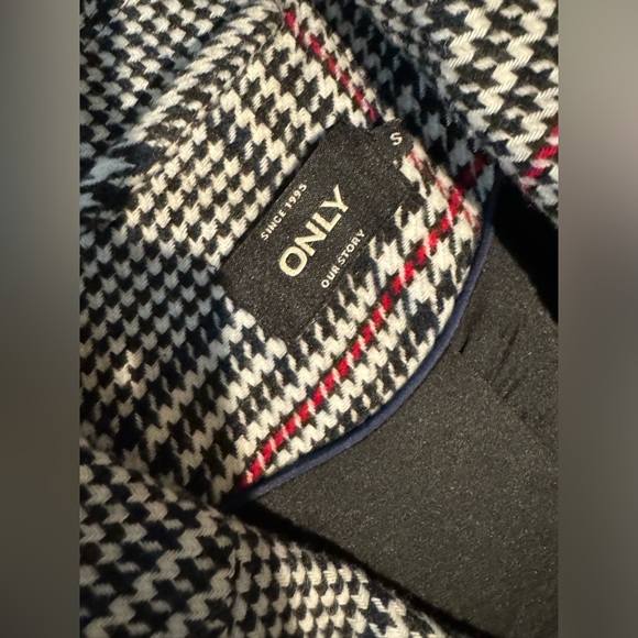 ASOS coat - Picture 3 of 7